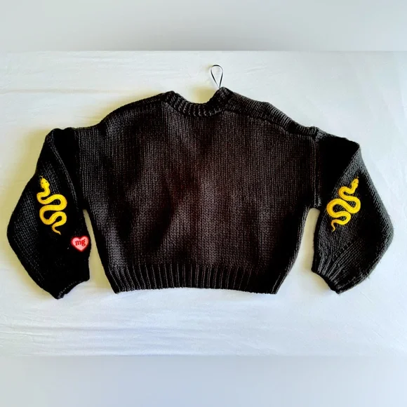 Reputation Vibes, Black Cardigan w/ Snakes! 🐍 🖤 - Picture 8 of 9